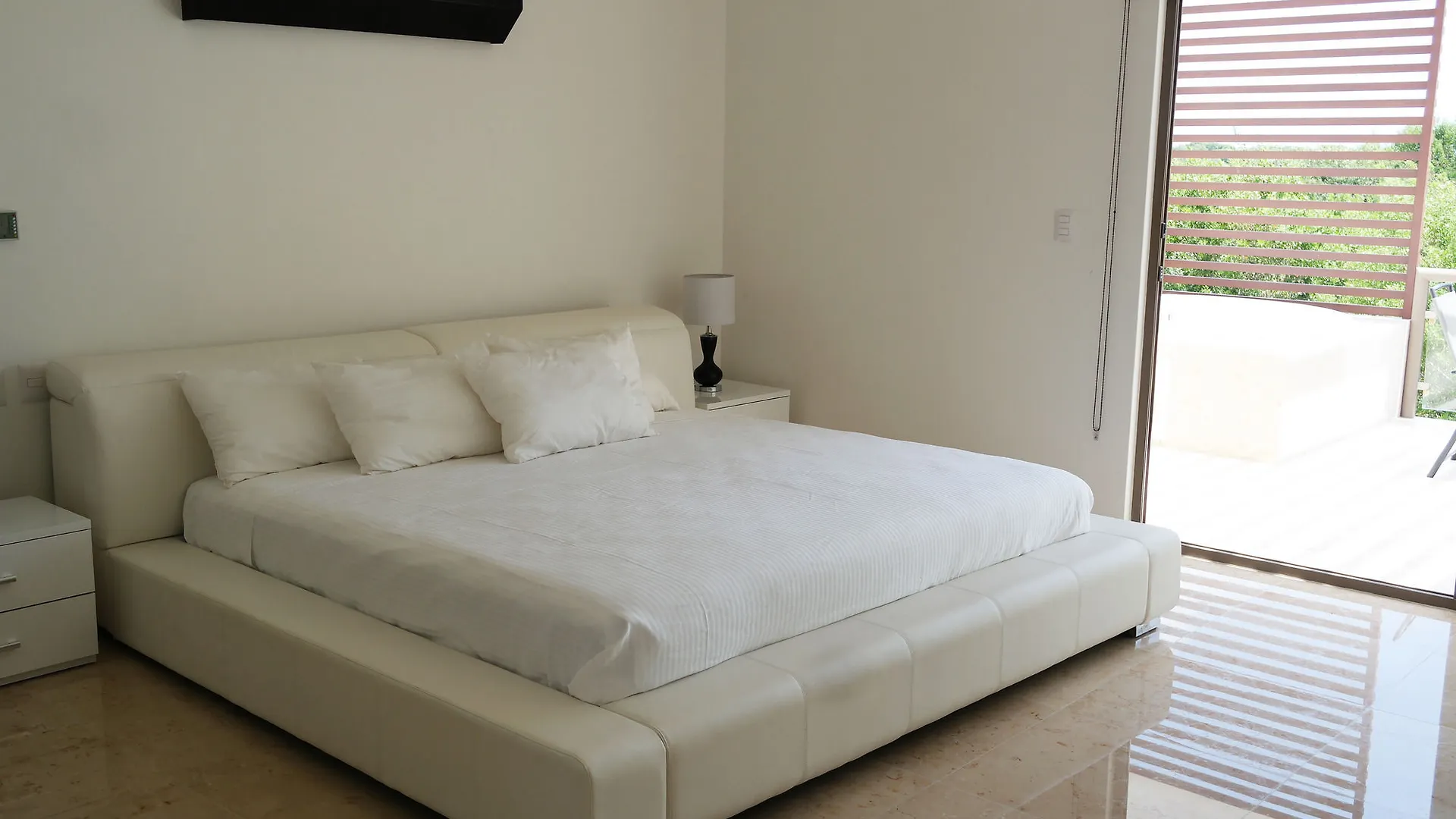 Bahia Principe Vacation Rentals - Quetzal Penthouse Akumal Hotel